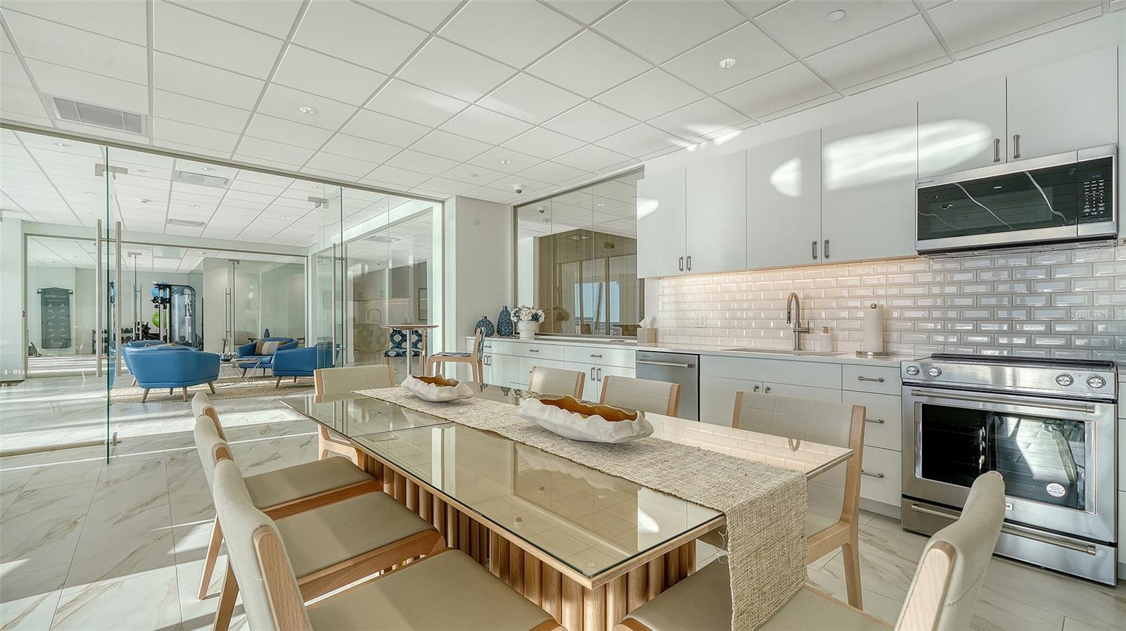 Image 34 of 63 For 1750 Benjamin Franklin Drive Ph-f