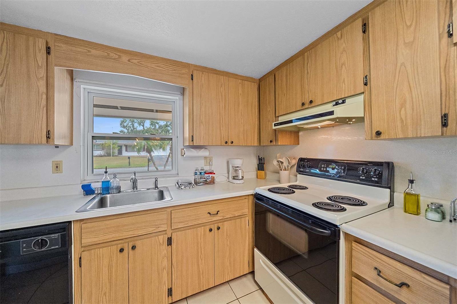 Image 18 of 32 For 2930 Floyd Street