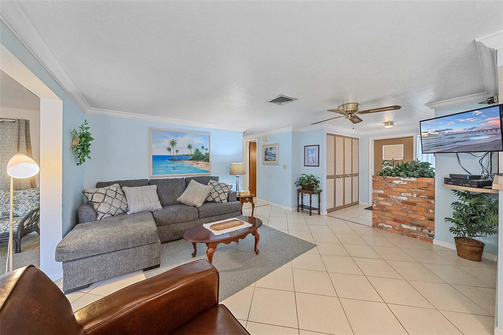 Image 24 of 32 For 2930 Floyd Street