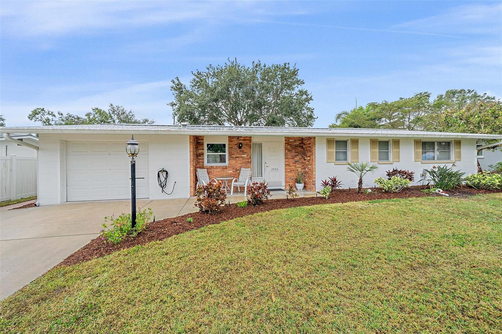 Image 3 of 32 For 2930 Floyd Street