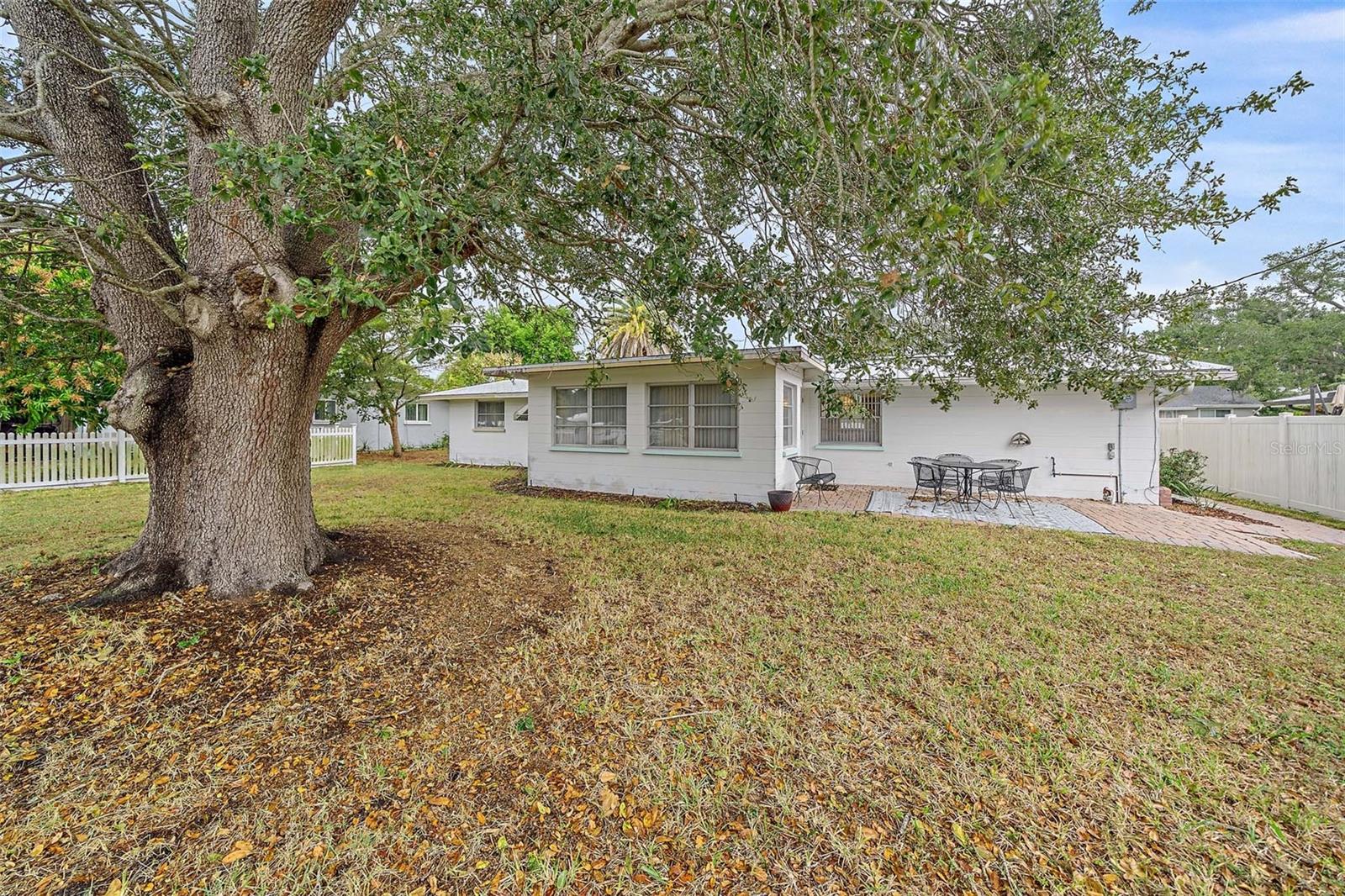 Image 6 of 32 For 2930 Floyd Street