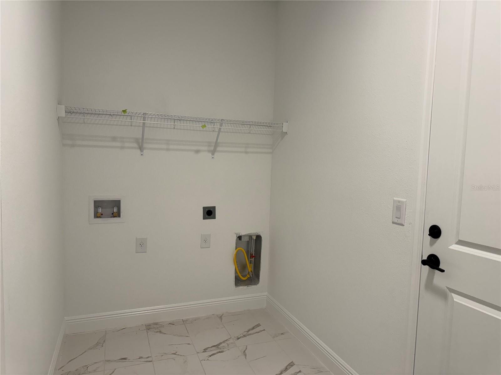 Image 14 of 41 For 8007 Seaflower Parkway