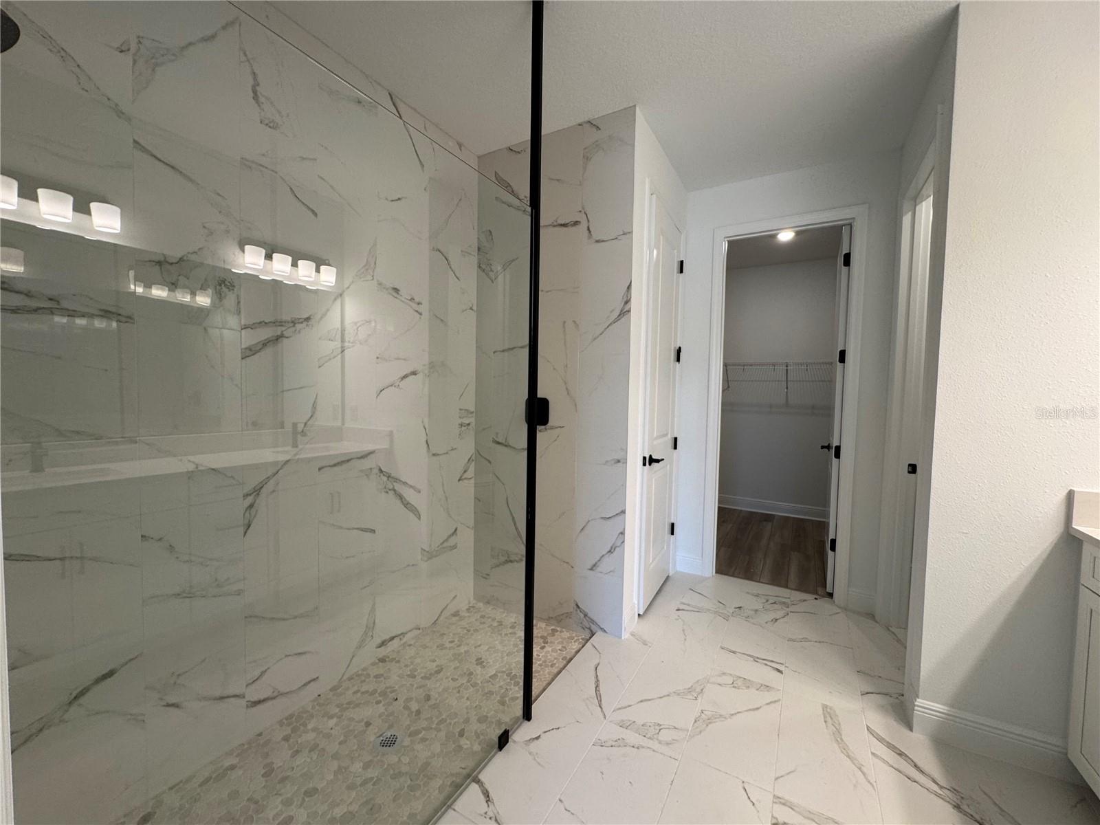 Image 21 of 41 For 8007 Seaflower Parkway