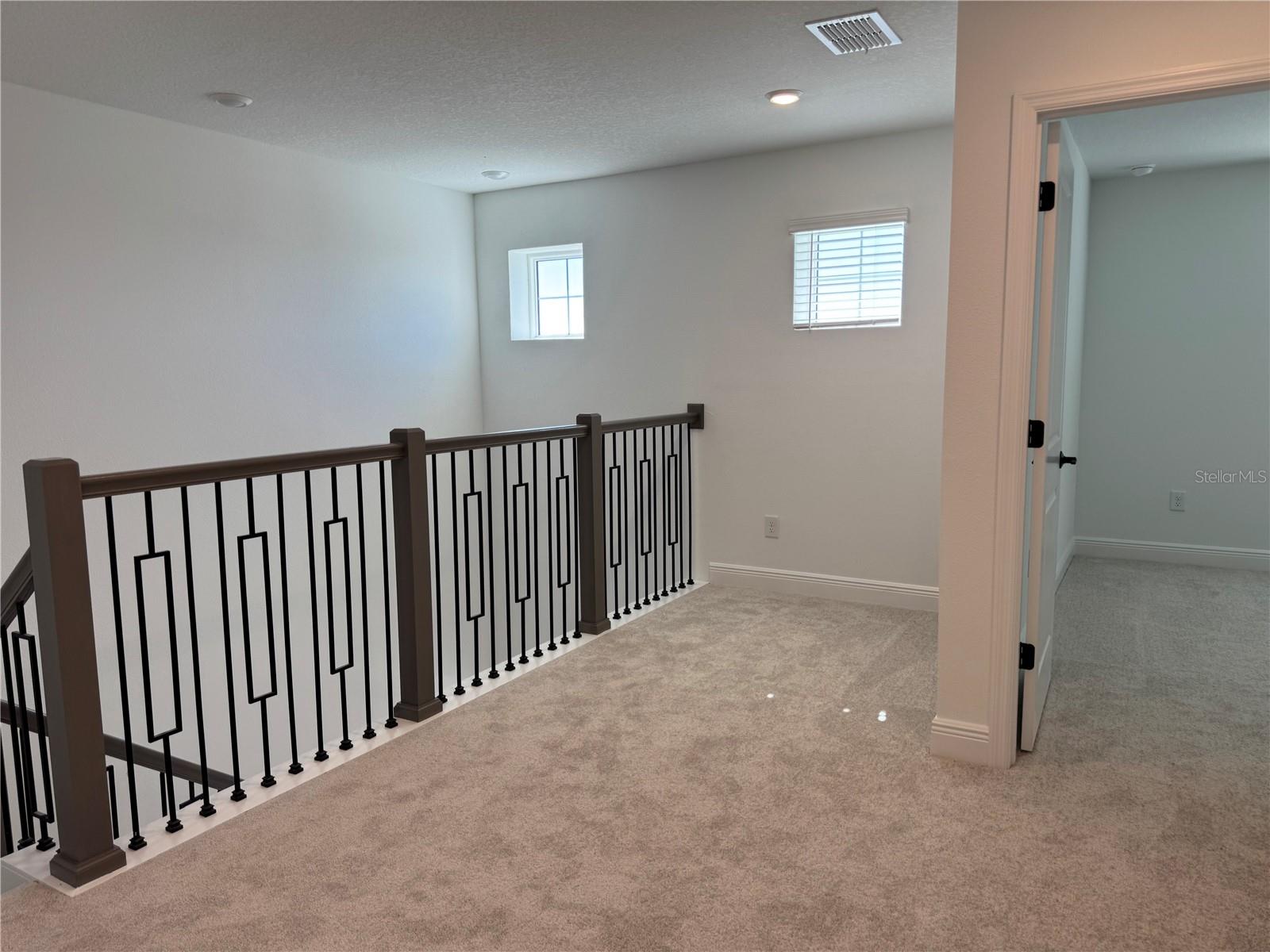 Image 23 of 41 For 8007 Seaflower Parkway