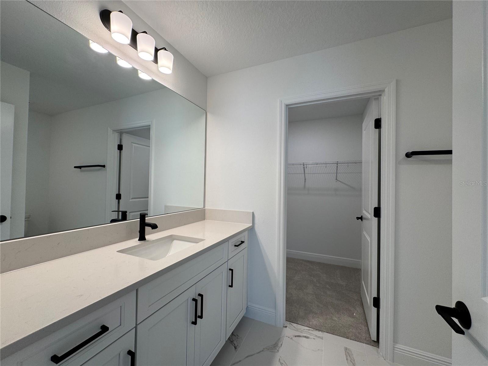 Image 25 of 41 For 8007 Seaflower Parkway