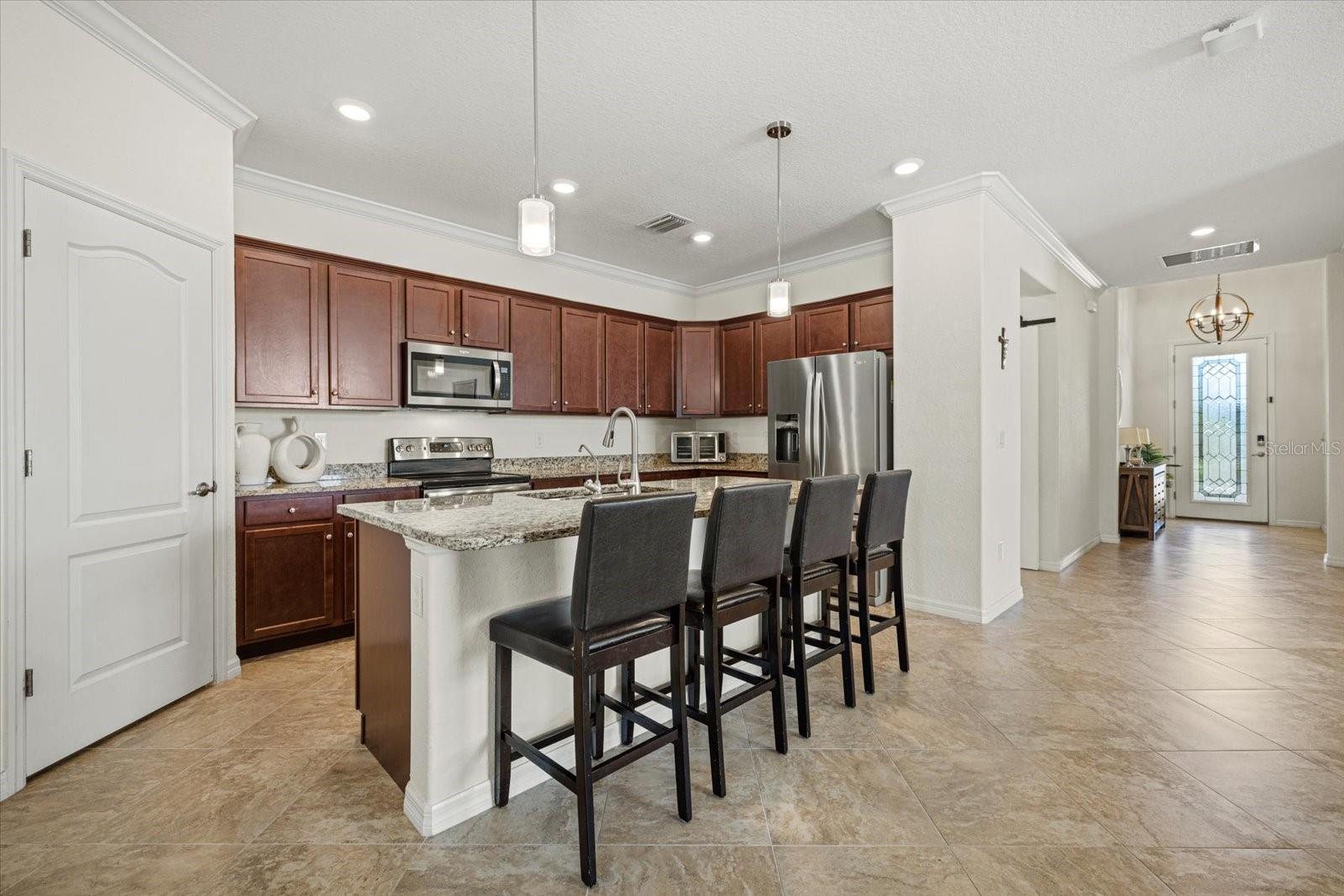 Image 12 of 43 For 707 Fire Bush Court