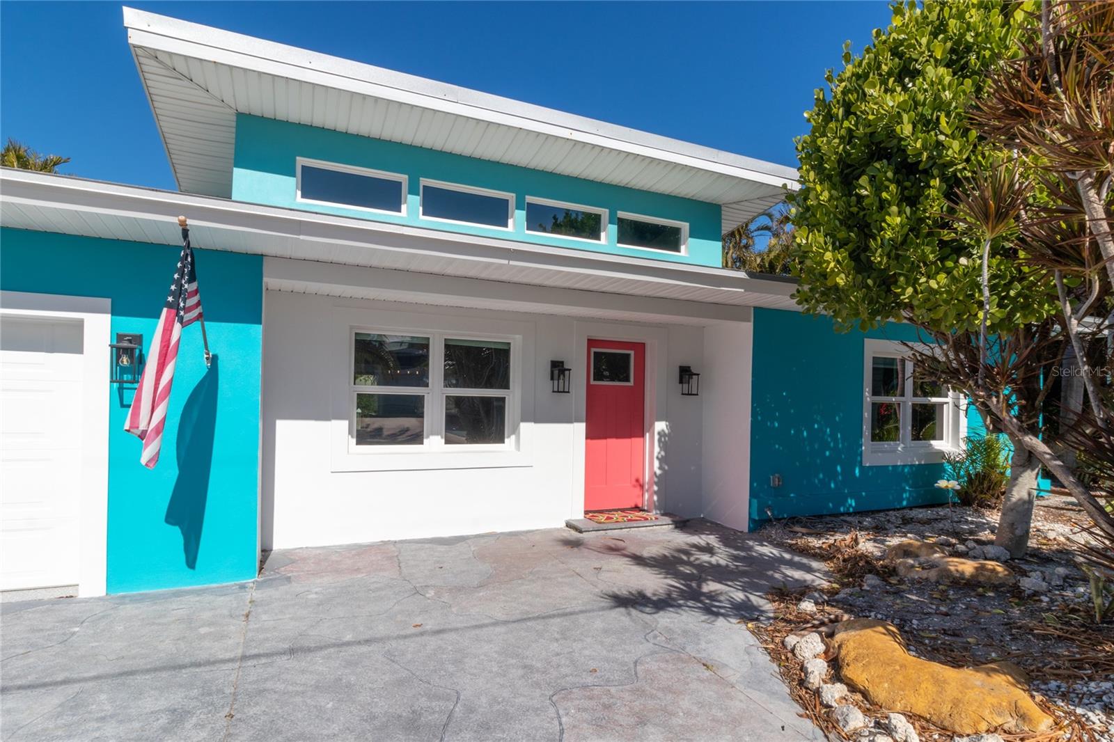 Details for 518 56th Street, HOLMES BEACH, FL 34217