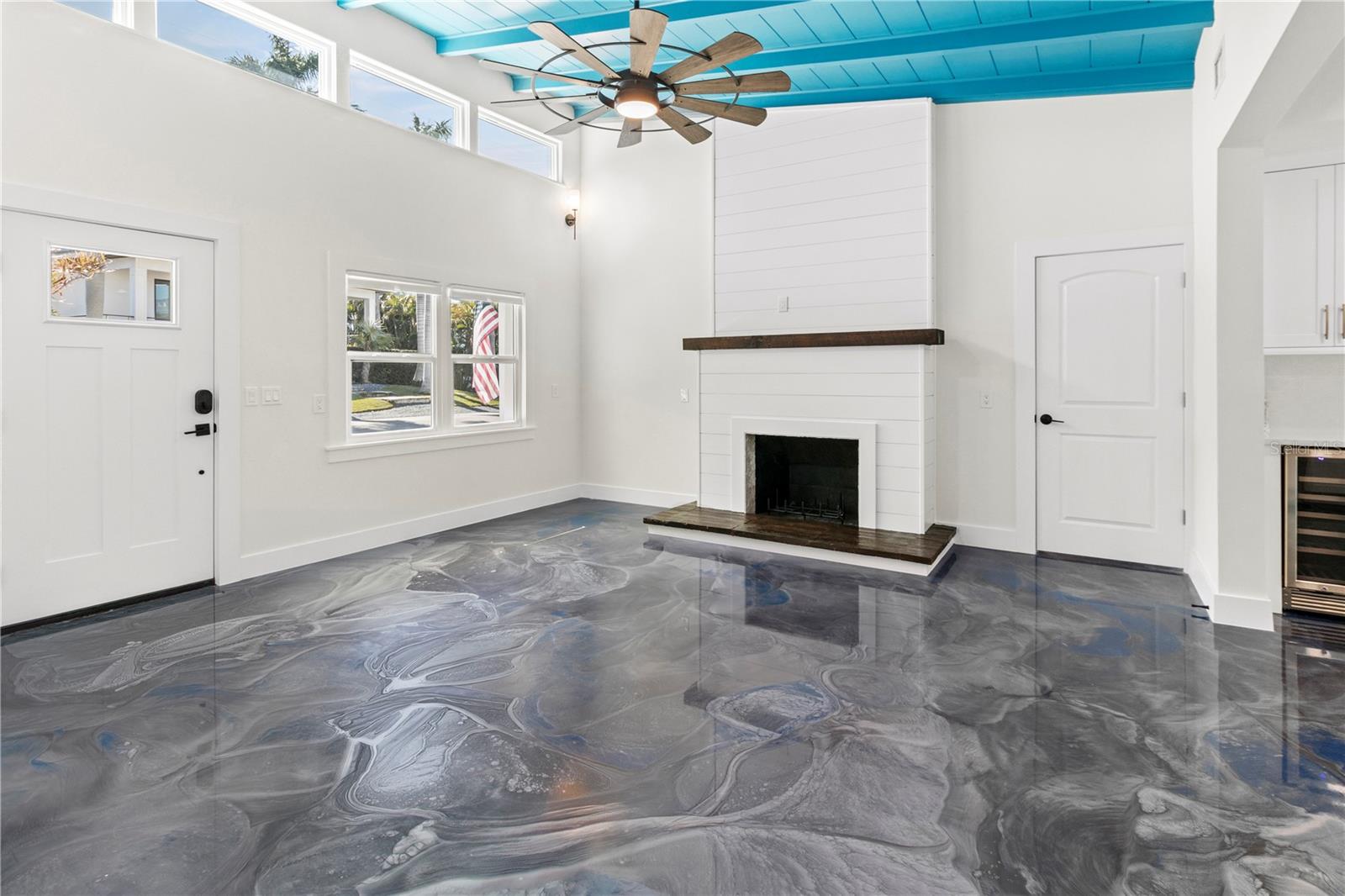 Image 6 of 43 For 518 56th Street