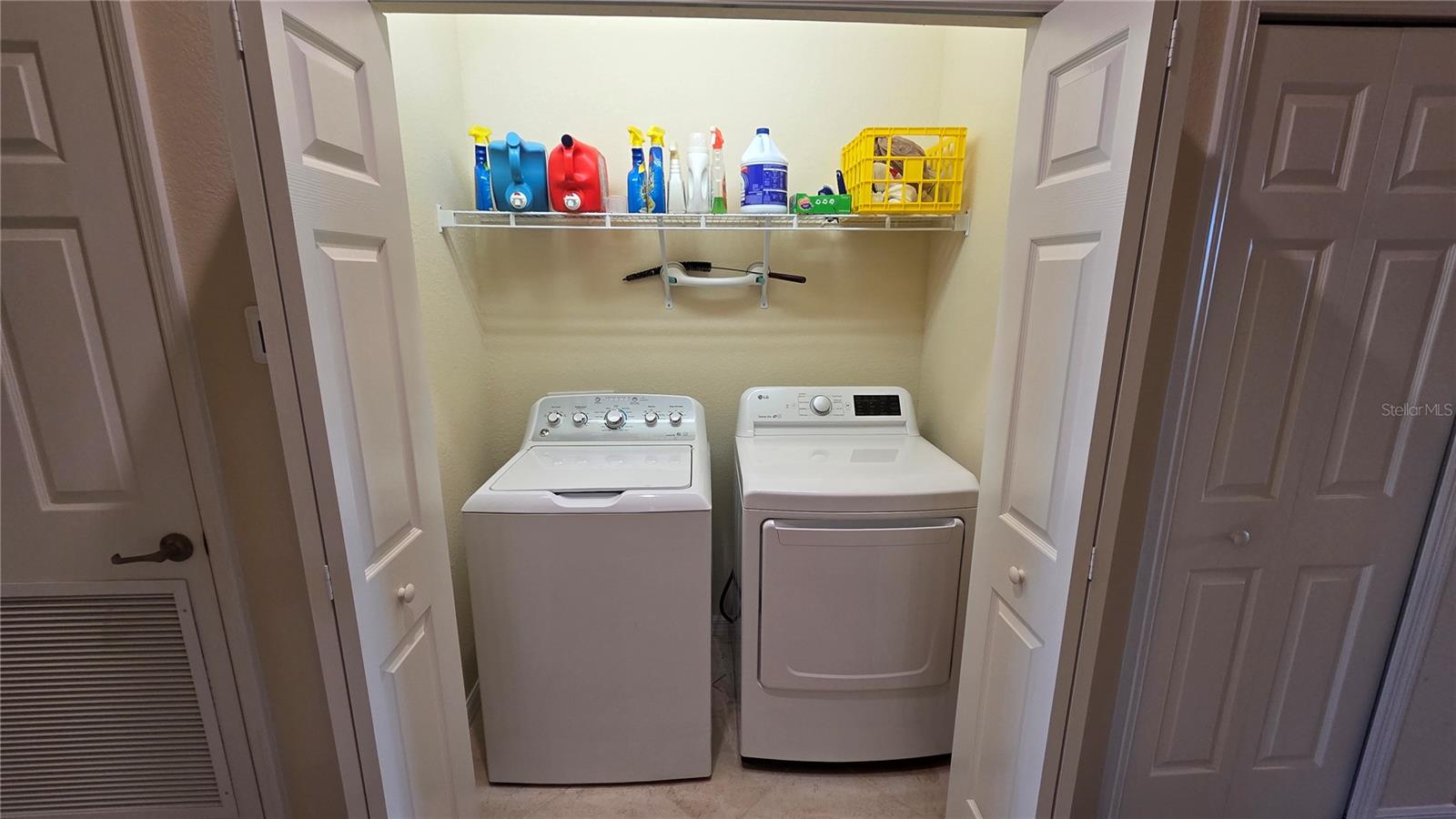 Image 19 of 34 For 20178 Lagente Circle