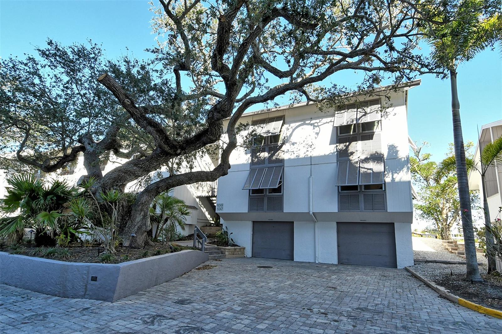 Image 2 of 77 For 6047 Peppertree Way 224