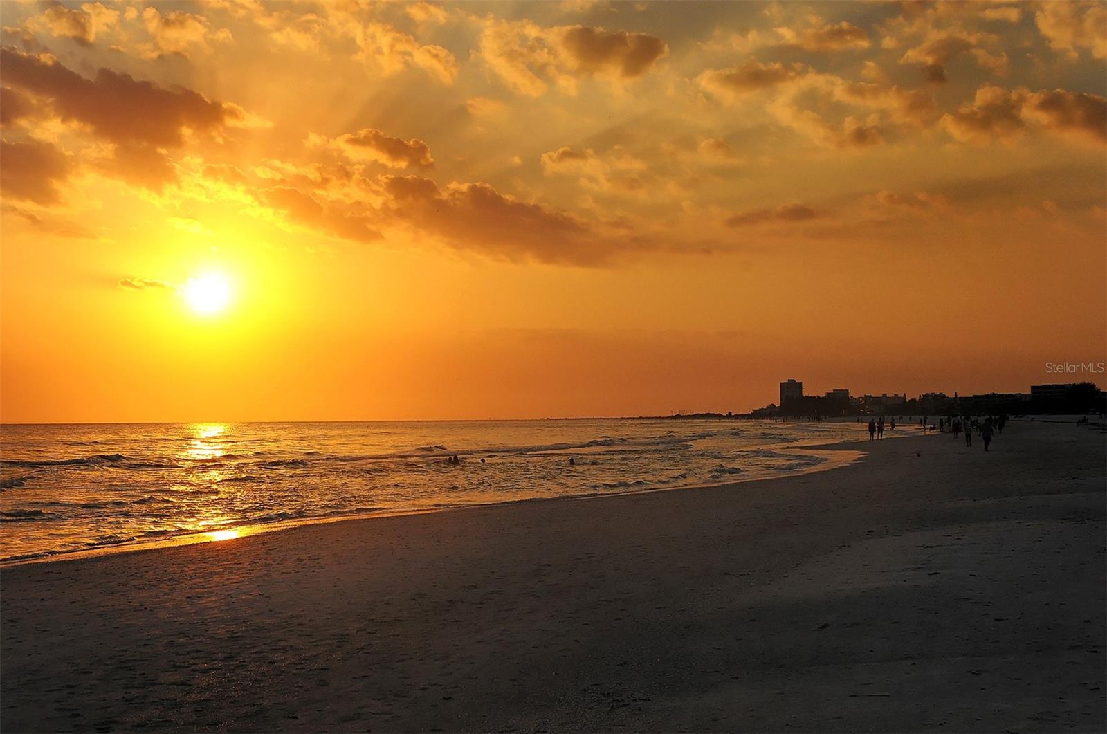 Image 56 of 77 For 6047 Peppertree Way 224