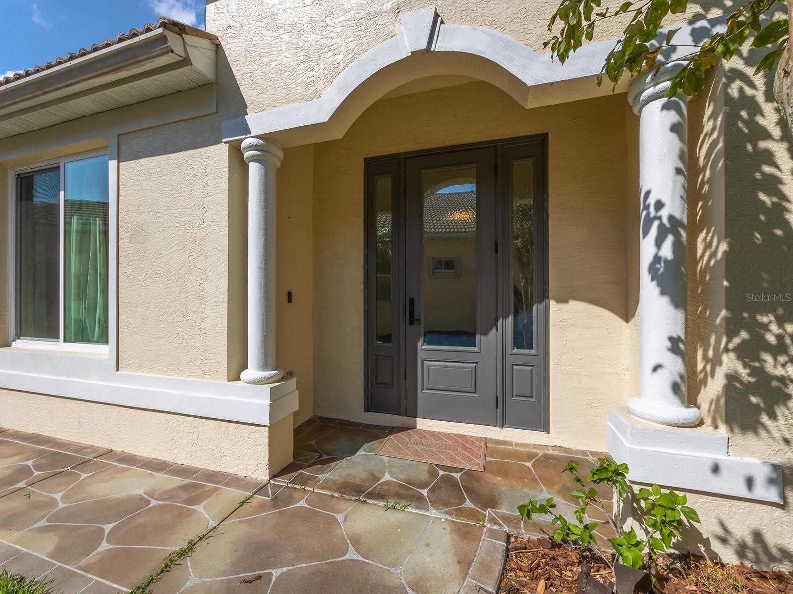 Image 3 of 45 For 6127 Aviary Court