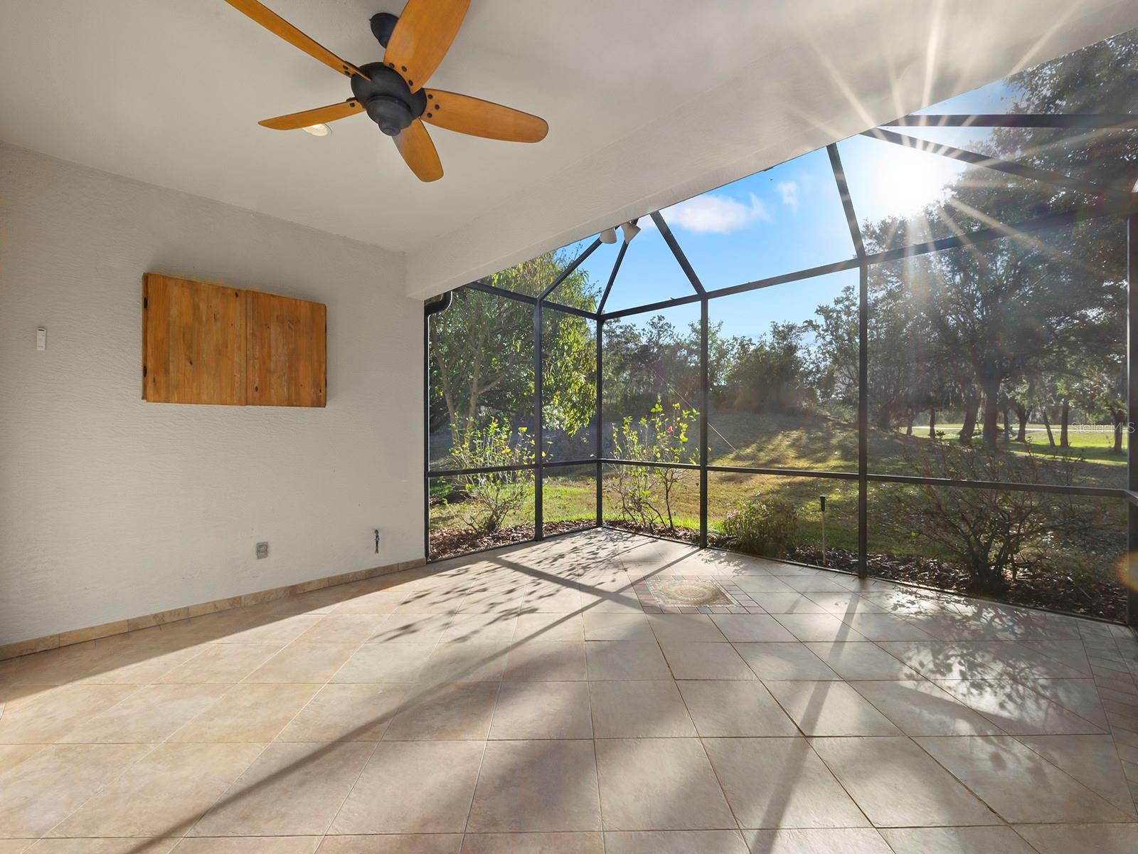 Image 31 of 45 For 6127 Aviary Court