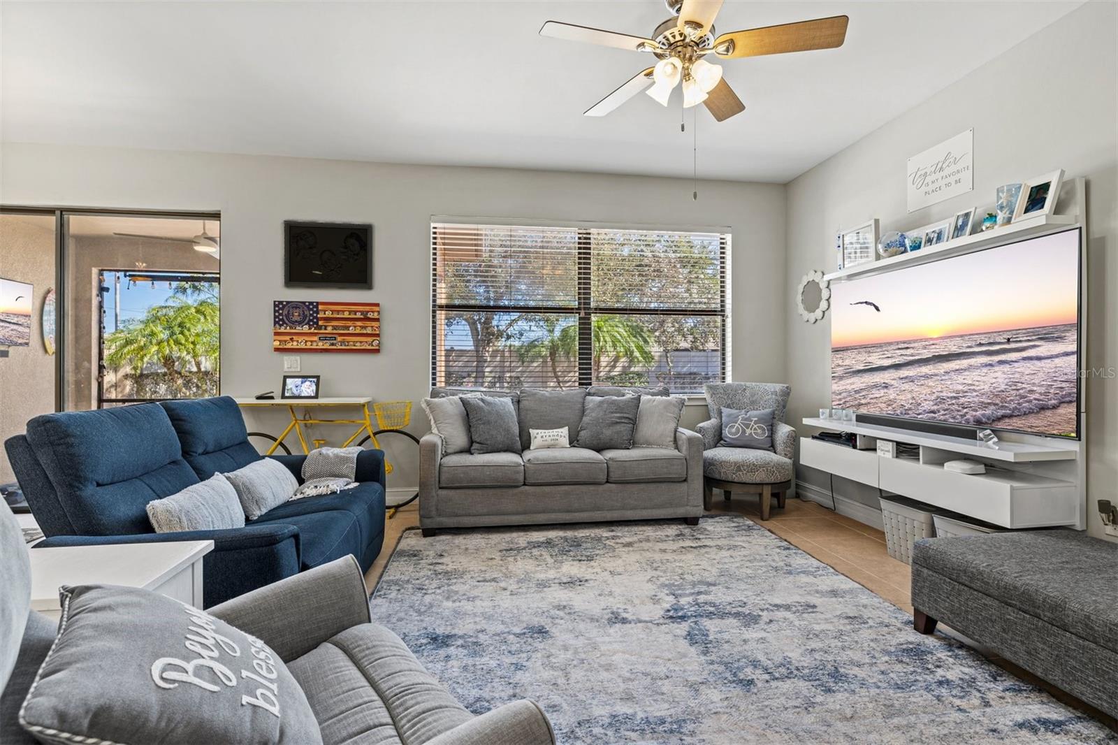 Image 17 of 66 For 1098 Bradberry Drive