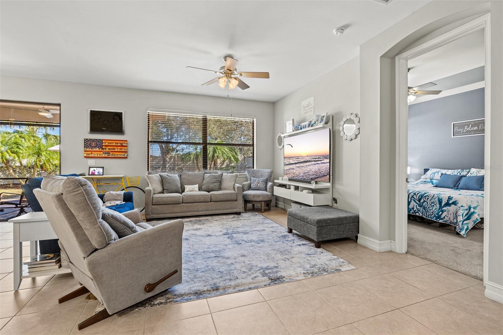 Image 18 of 66 For 1098 Bradberry Drive