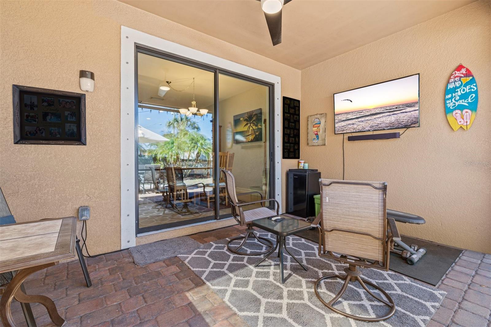 Image 32 of 66 For 1098 Bradberry Drive