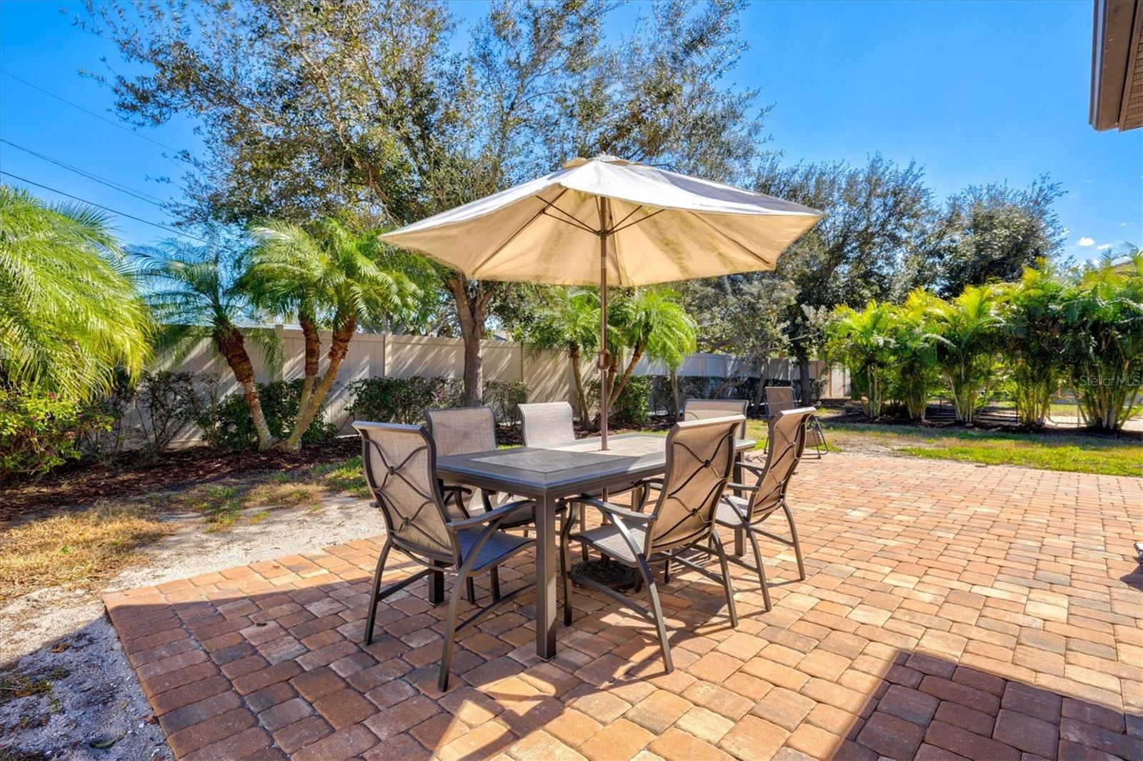 Image 37 of 66 For 1098 Bradberry Drive