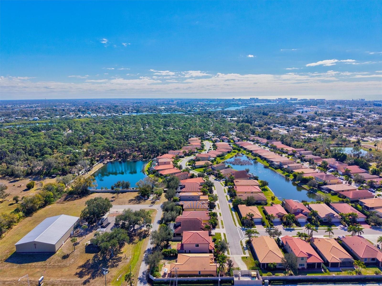 Image 42 of 66 For 1098 Bradberry Drive