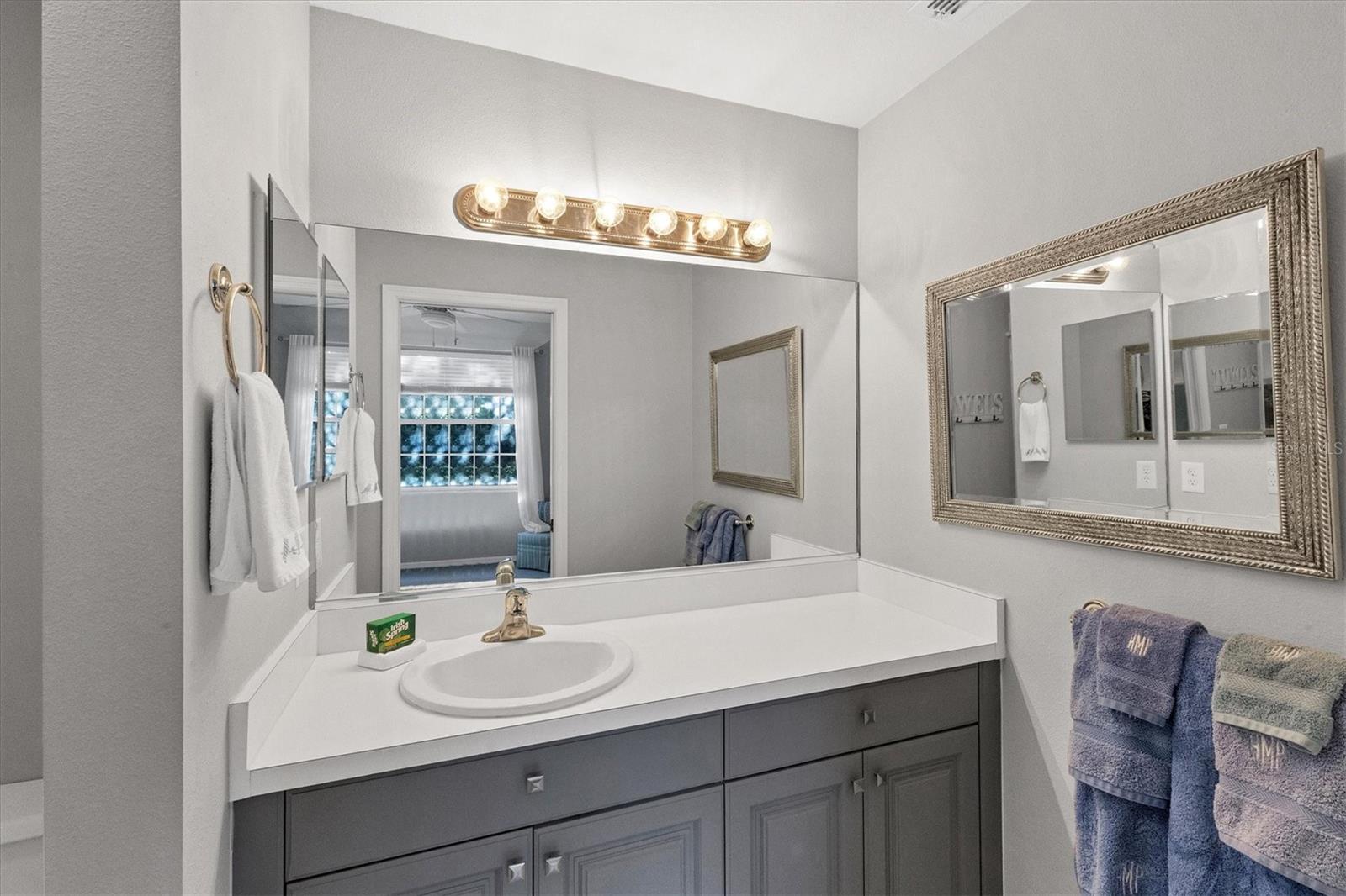 Image 14 of 24 For 4210 Breezeway Boulevard 415