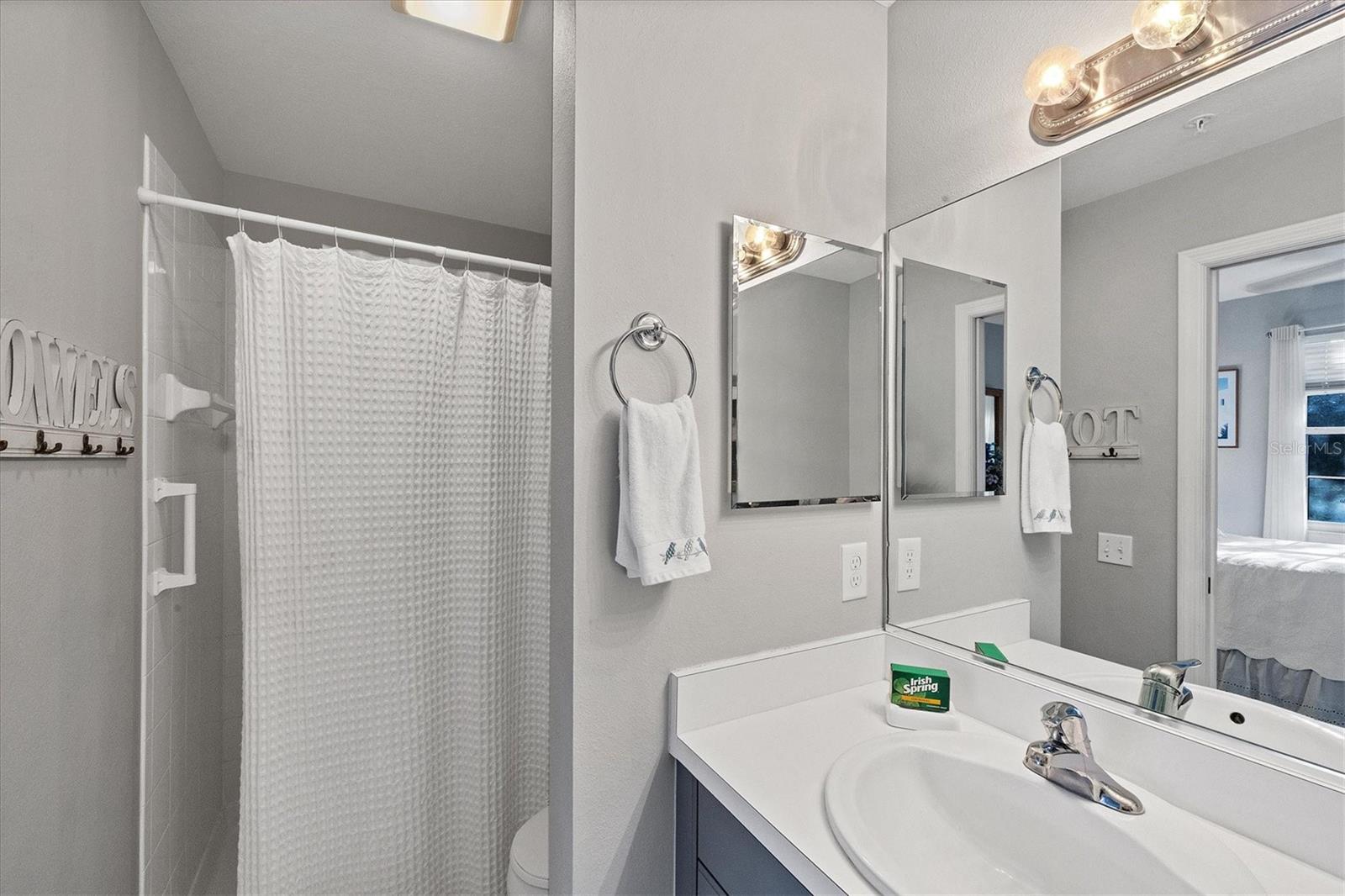 Image 15 of 24 For 4210 Breezeway Boulevard 415