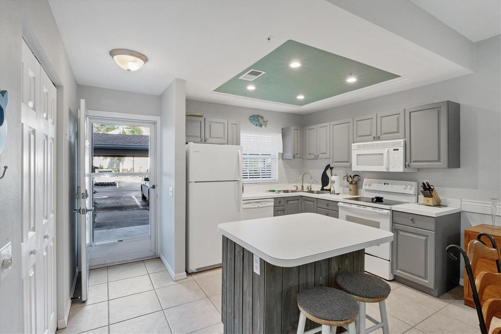 Image 6 of 24 For 4210 Breezeway Boulevard 415