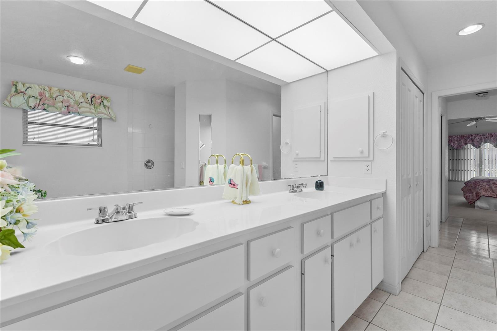 Image 32 of 56 For 1018 Francesca Court