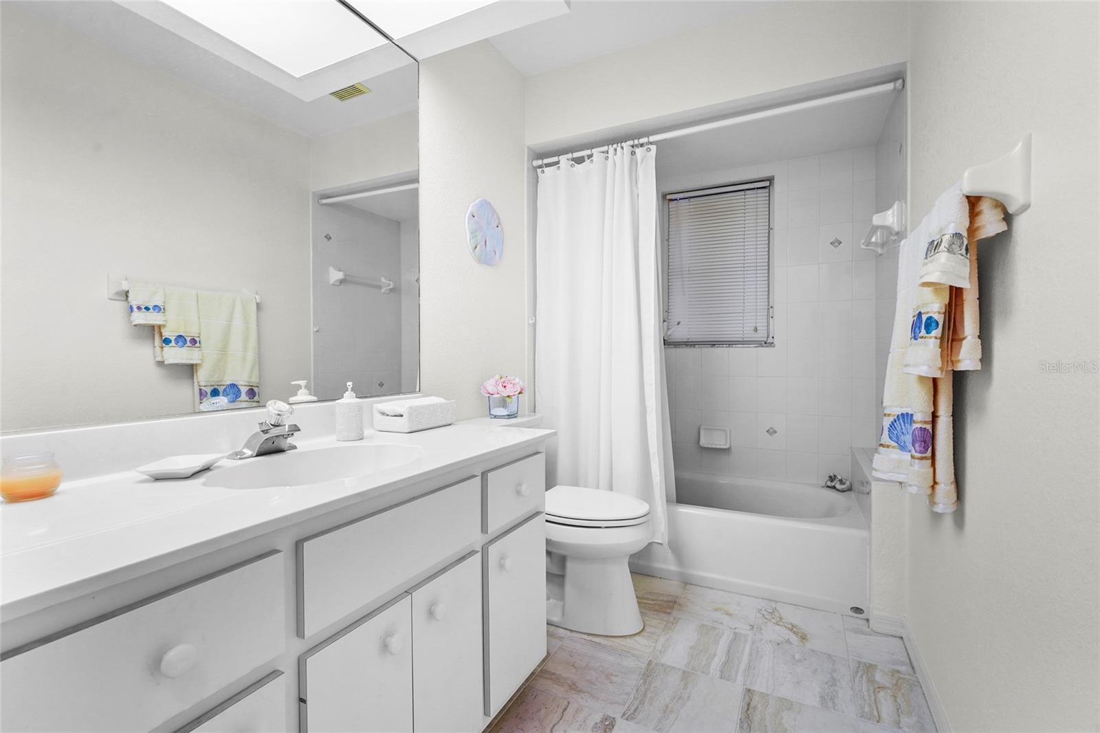 Image 41 of 56 For 1018 Francesca Court