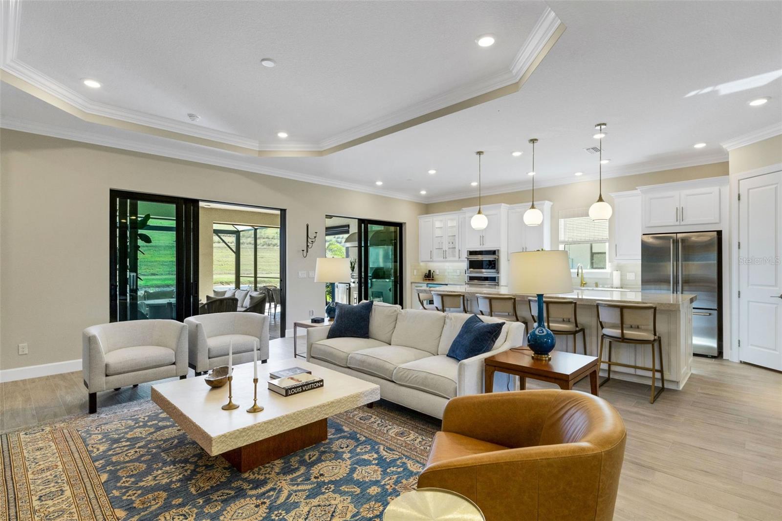 Image 17 of 96 For 6186 Grandview Hill Court