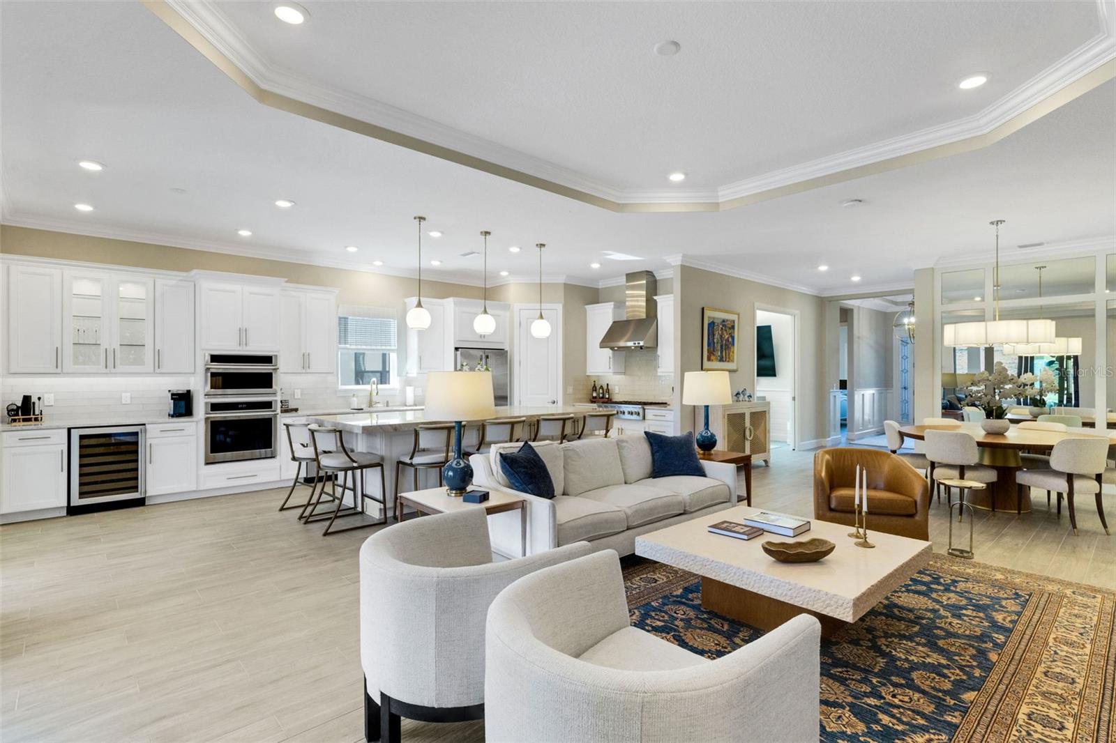 Image 18 of 96 For 6186 Grandview Hill Court