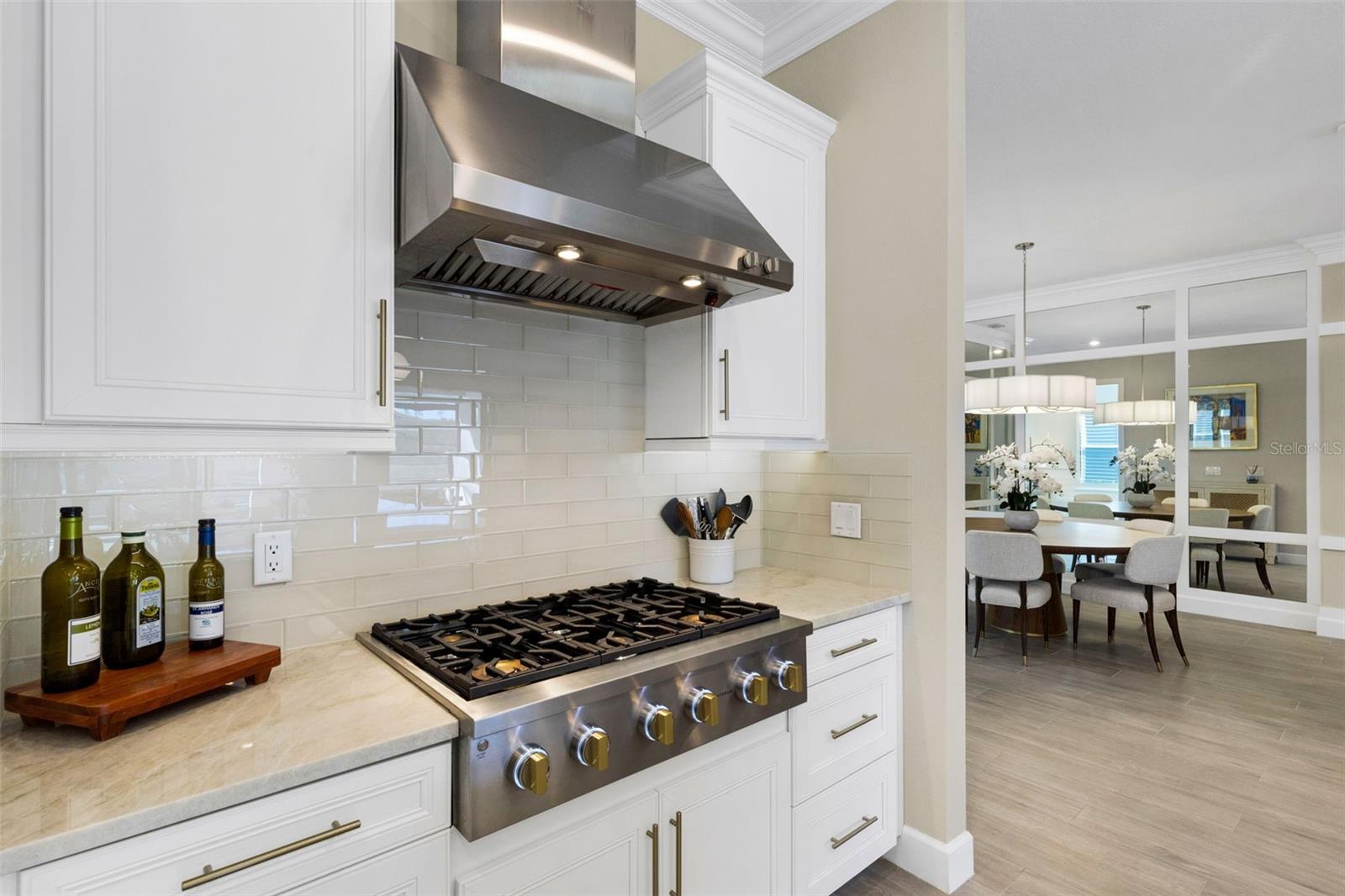 Image 25 of 96 For 6186 Grandview Hill Court