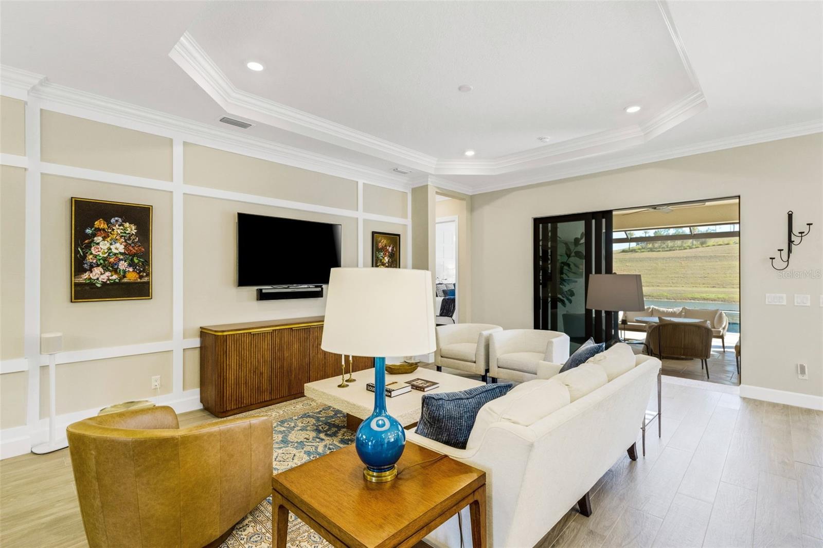 Image 29 of 96 For 6186 Grandview Hill Court