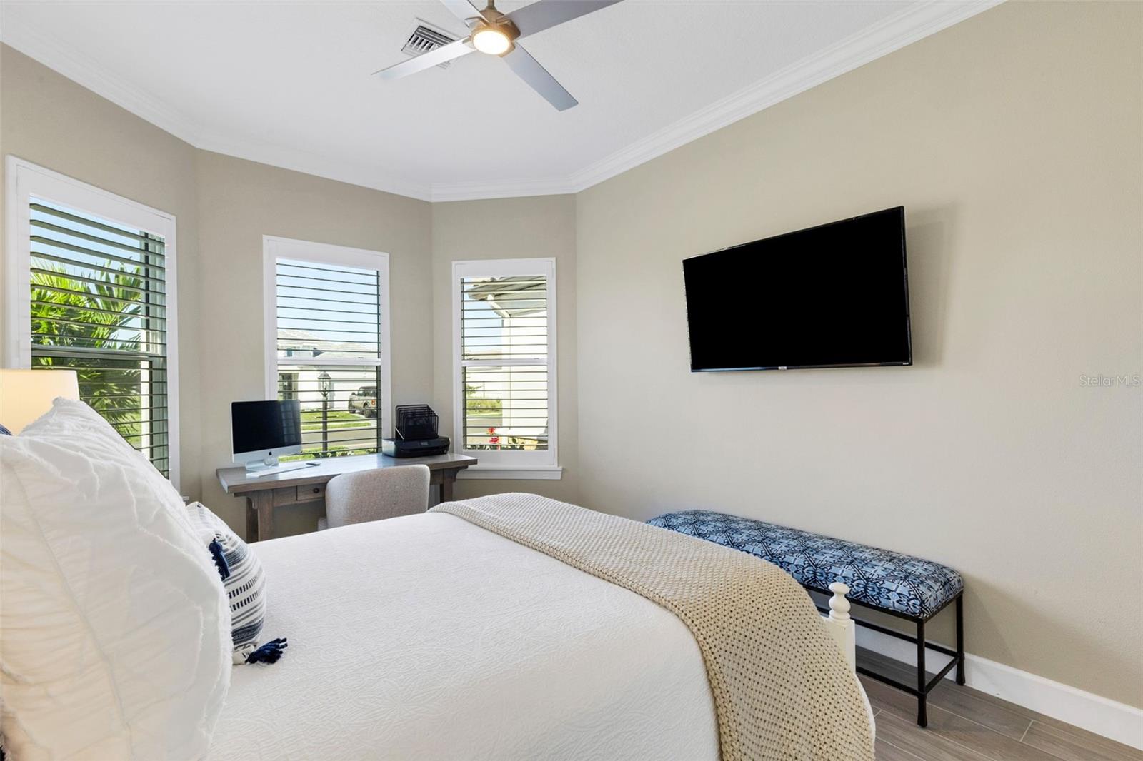 Image 46 of 96 For 6186 Grandview Hill Court