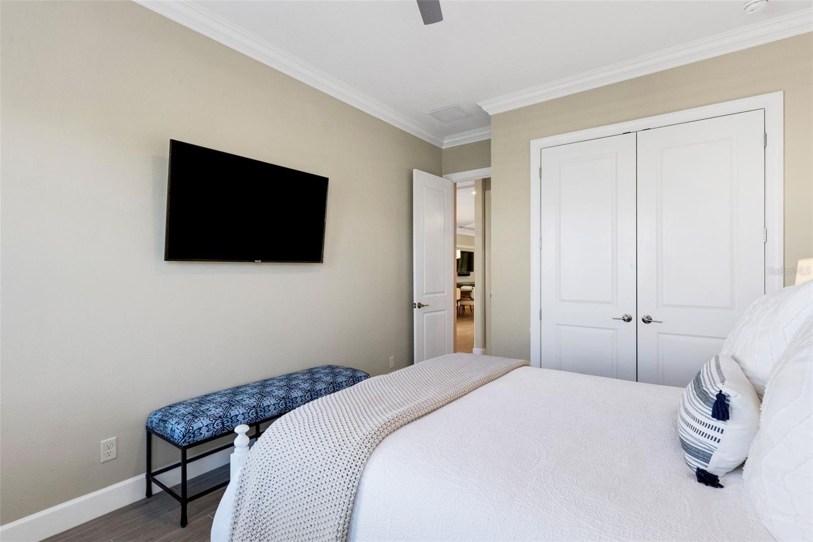 Image 48 of 96 For 6186 Grandview Hill Court