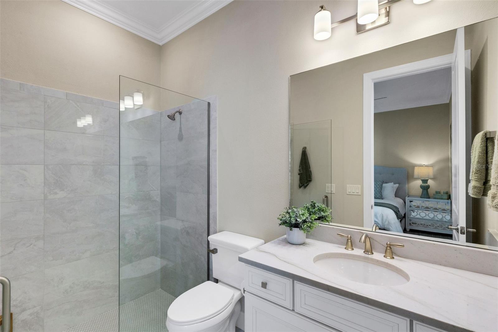 Image 53 of 96 For 6186 Grandview Hill Court