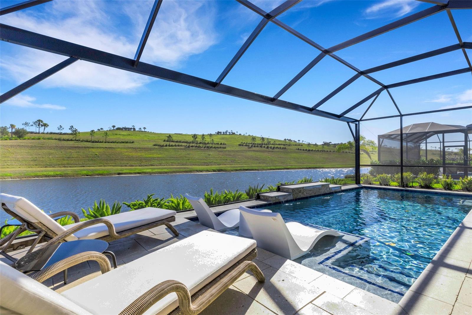 Image 60 of 96 For 6186 Grandview Hill Court