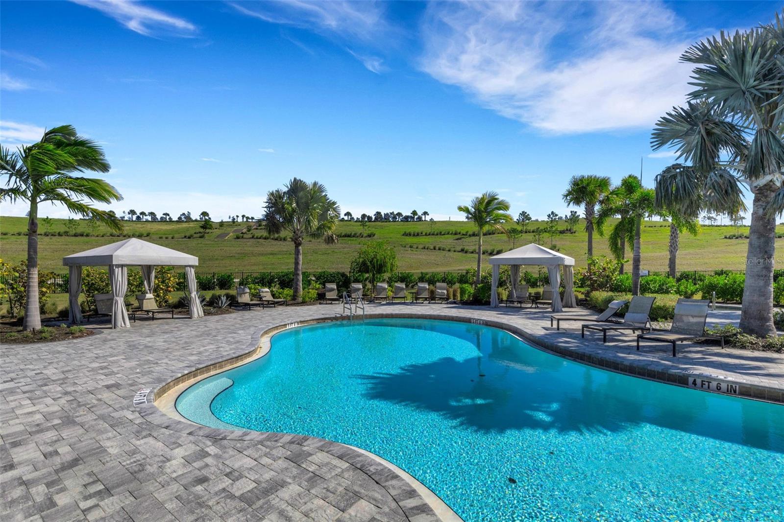 Image 82 of 96 For 6186 Grandview Hill Court