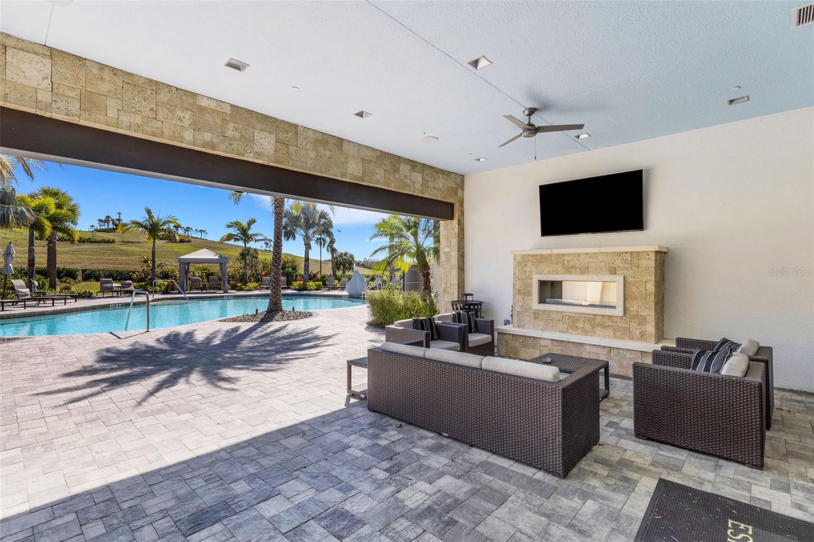 Image 89 of 96 For 6186 Grandview Hill Court