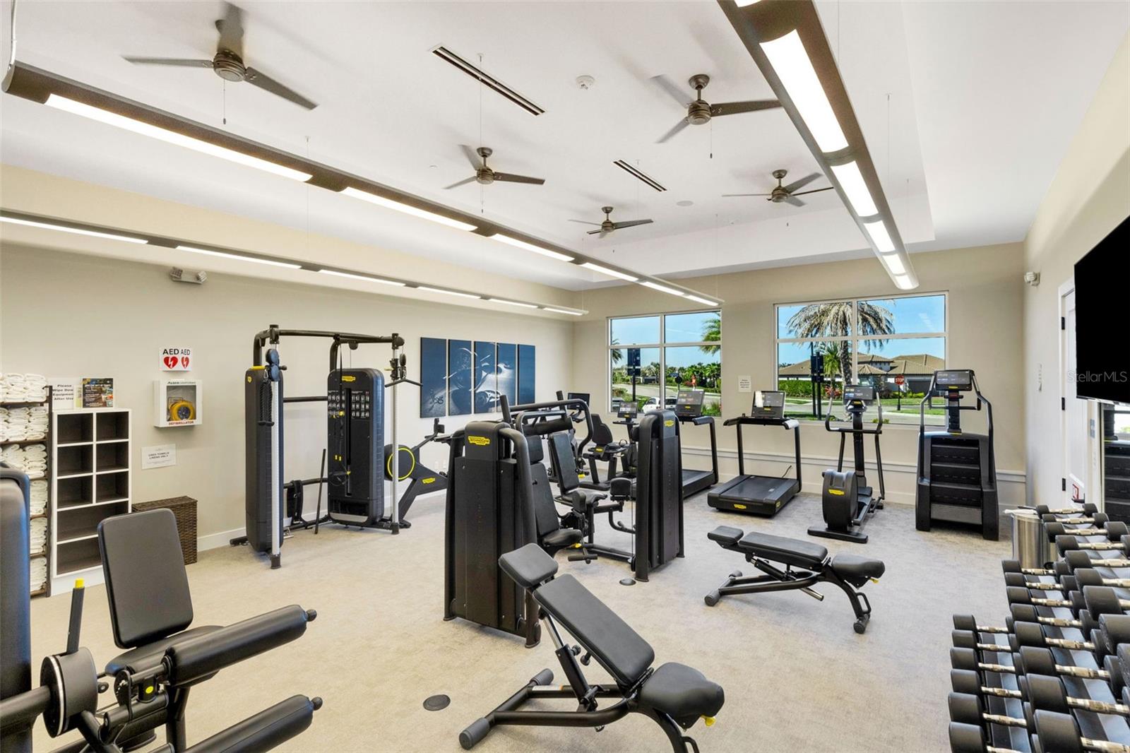 Image 90 of 96 For 6186 Grandview Hill Court