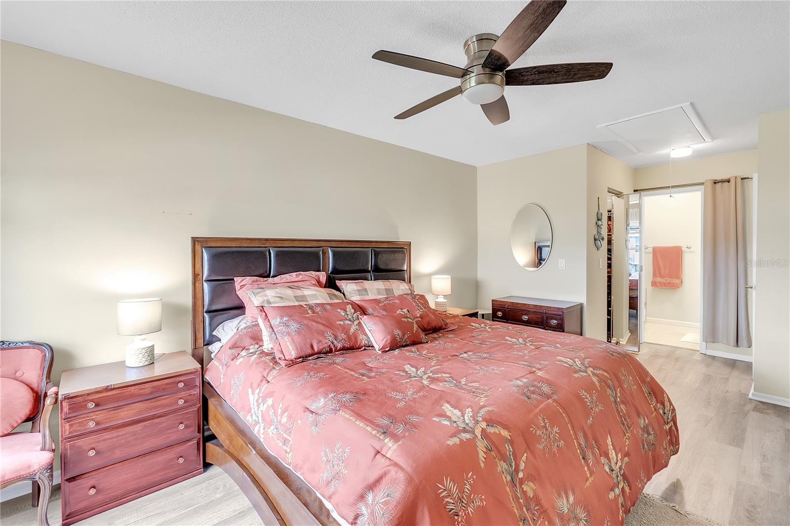 Image 18 of 37 For 6238 7th Avenue W 6238