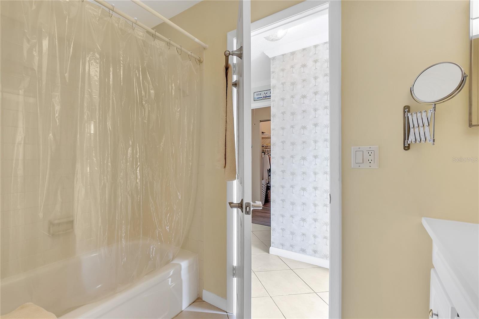 Image 26 of 37 For 6238 7th Avenue W 6238