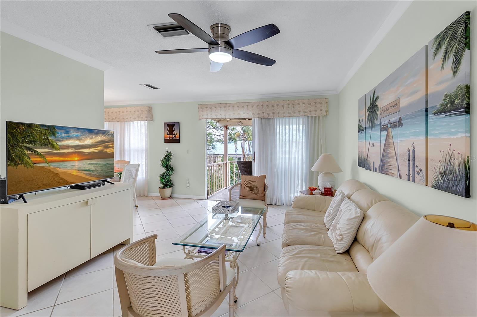 Image 4 of 37 For 6238 7th Avenue W 6238