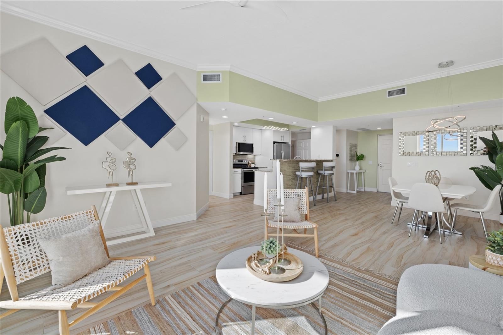 Image 12 of 79 For 800 Tamiami Trail 1512