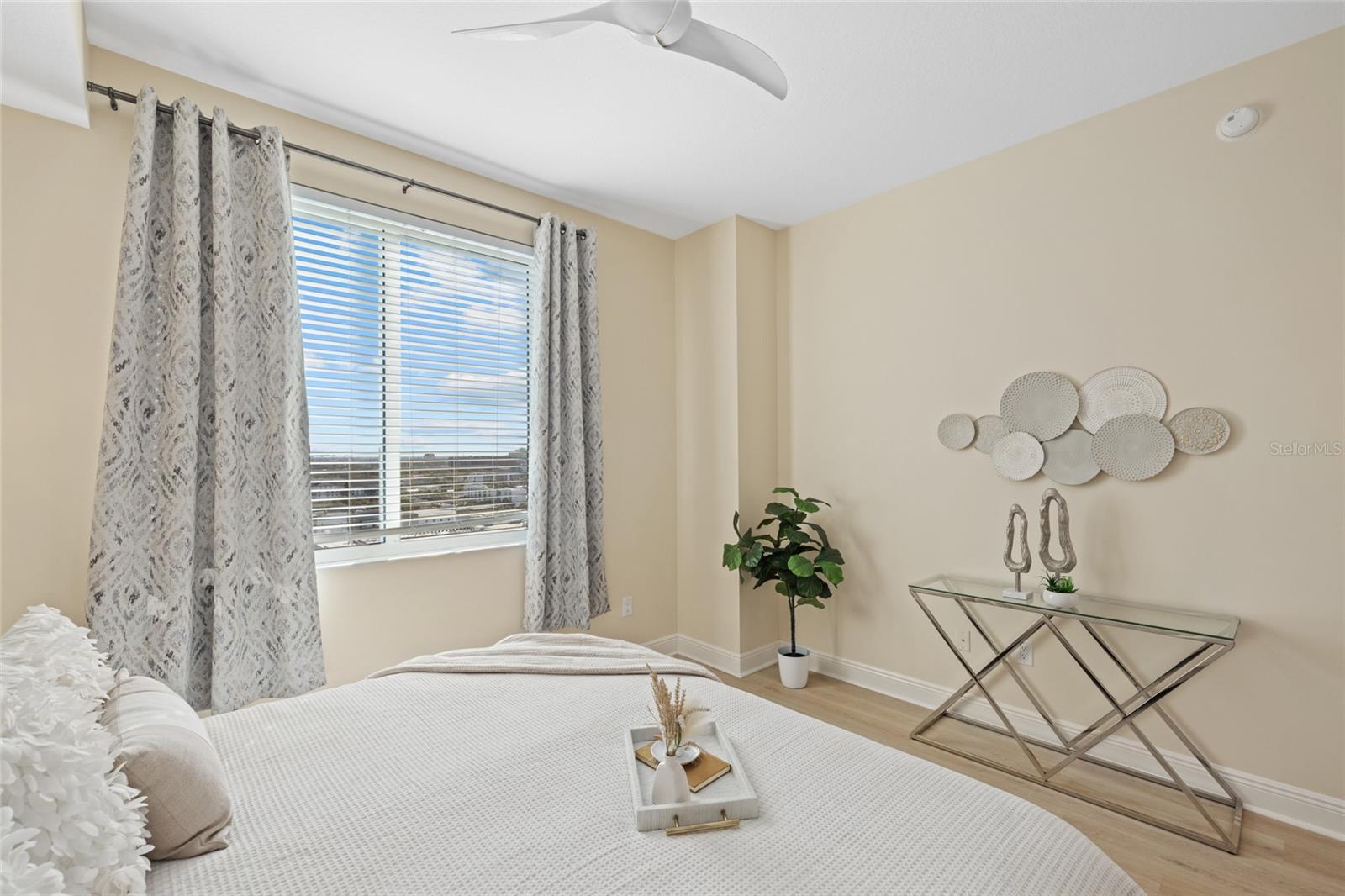 Image 23 of 79 For 800 Tamiami Trail 1512