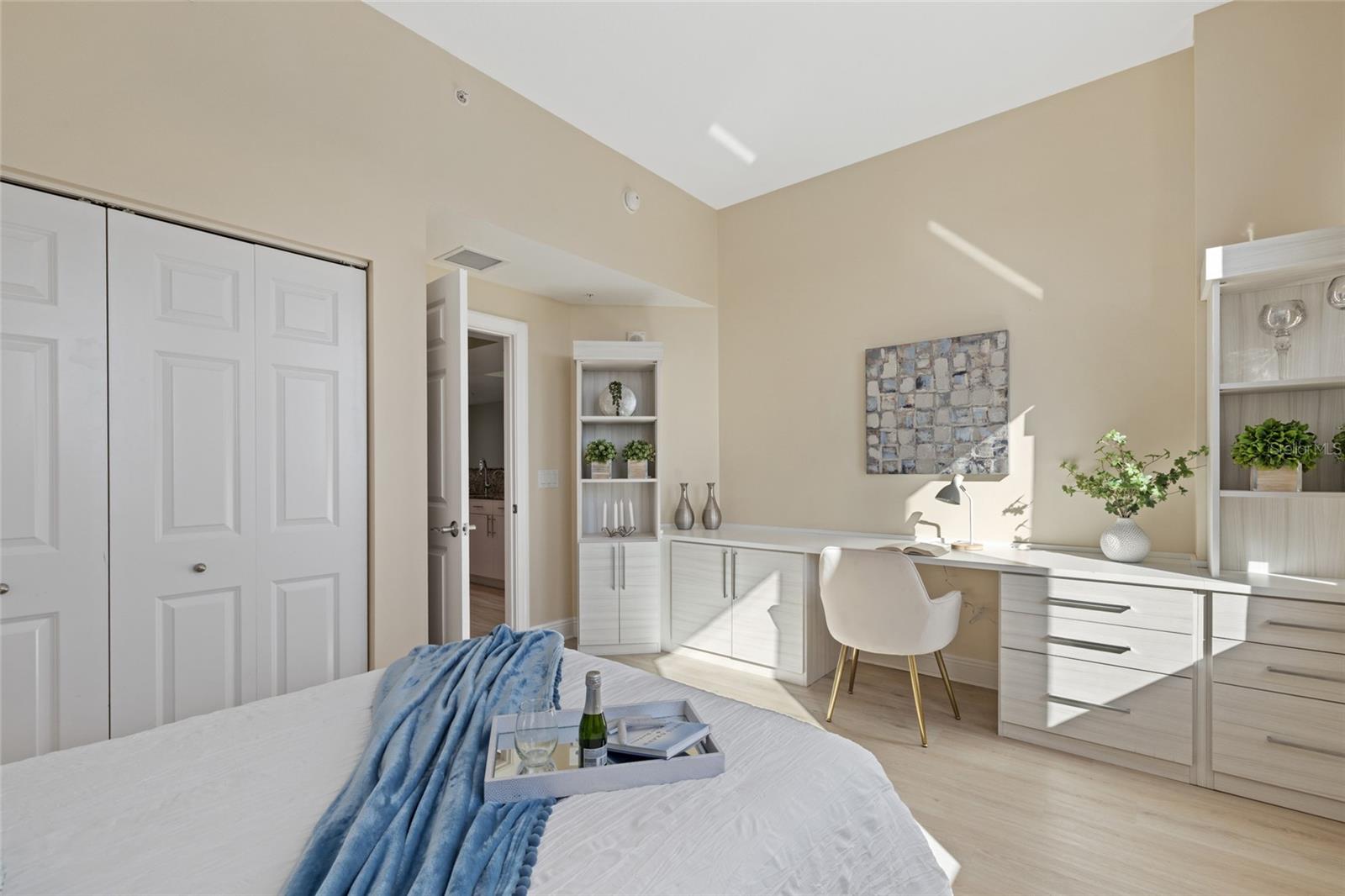 Image 29 of 79 For 800 Tamiami Trail 1512