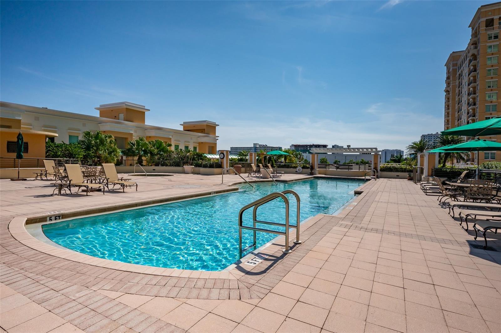 Image 37 of 79 For 800 Tamiami Trail 1512