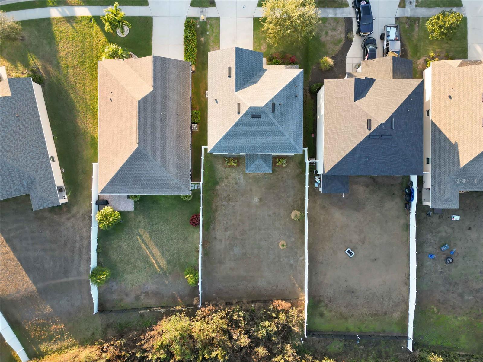 Image 47 of 61 For 415 Gris Sky Lane