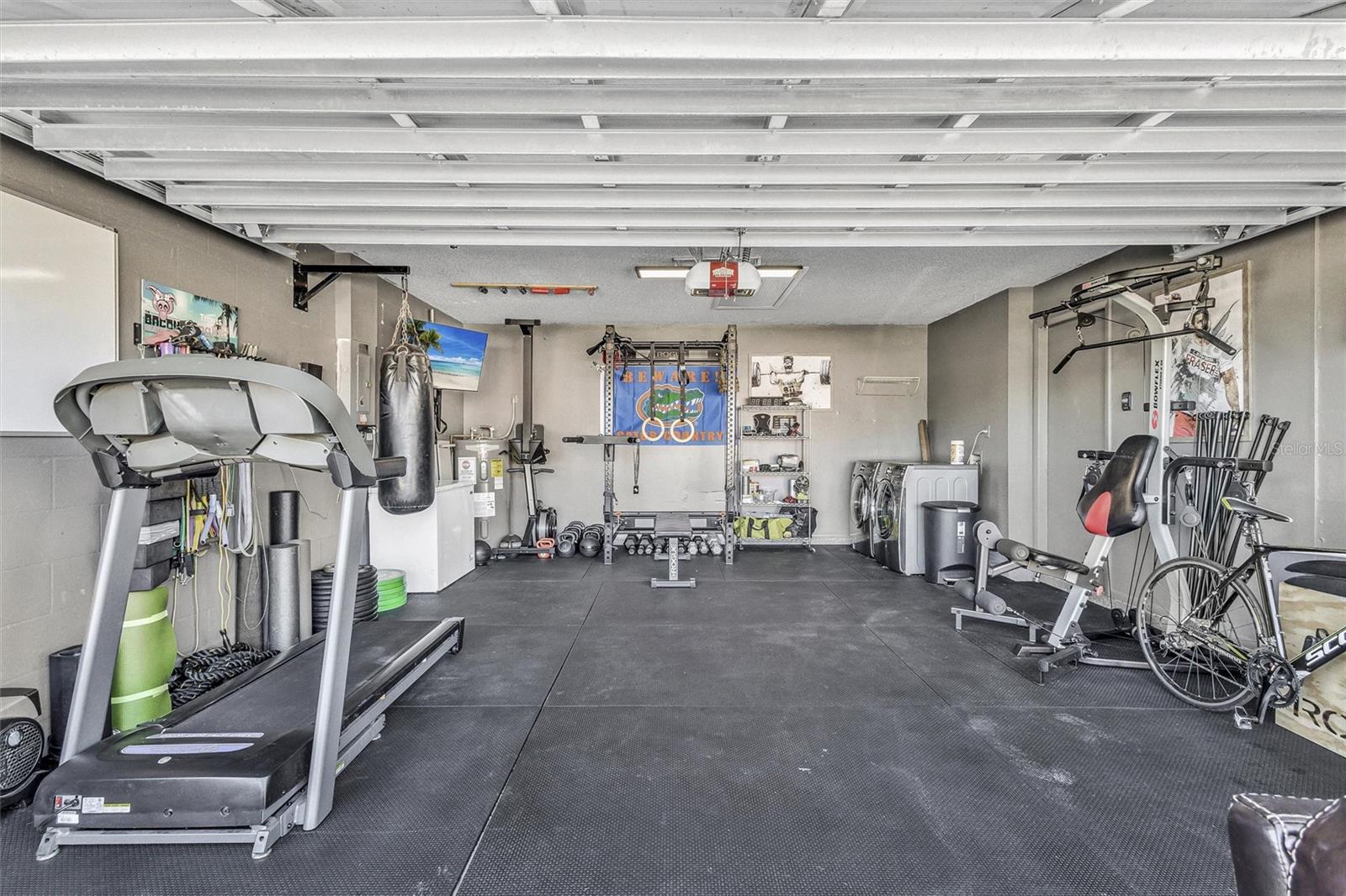 Image 35 of 46 For 6109 61st Court E