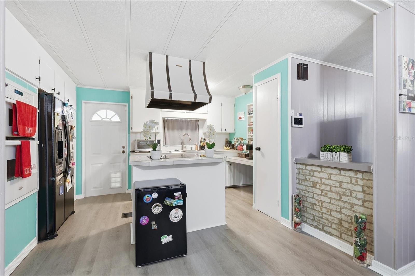 Image 9 of 34 For 6710 36th Avenue E 57