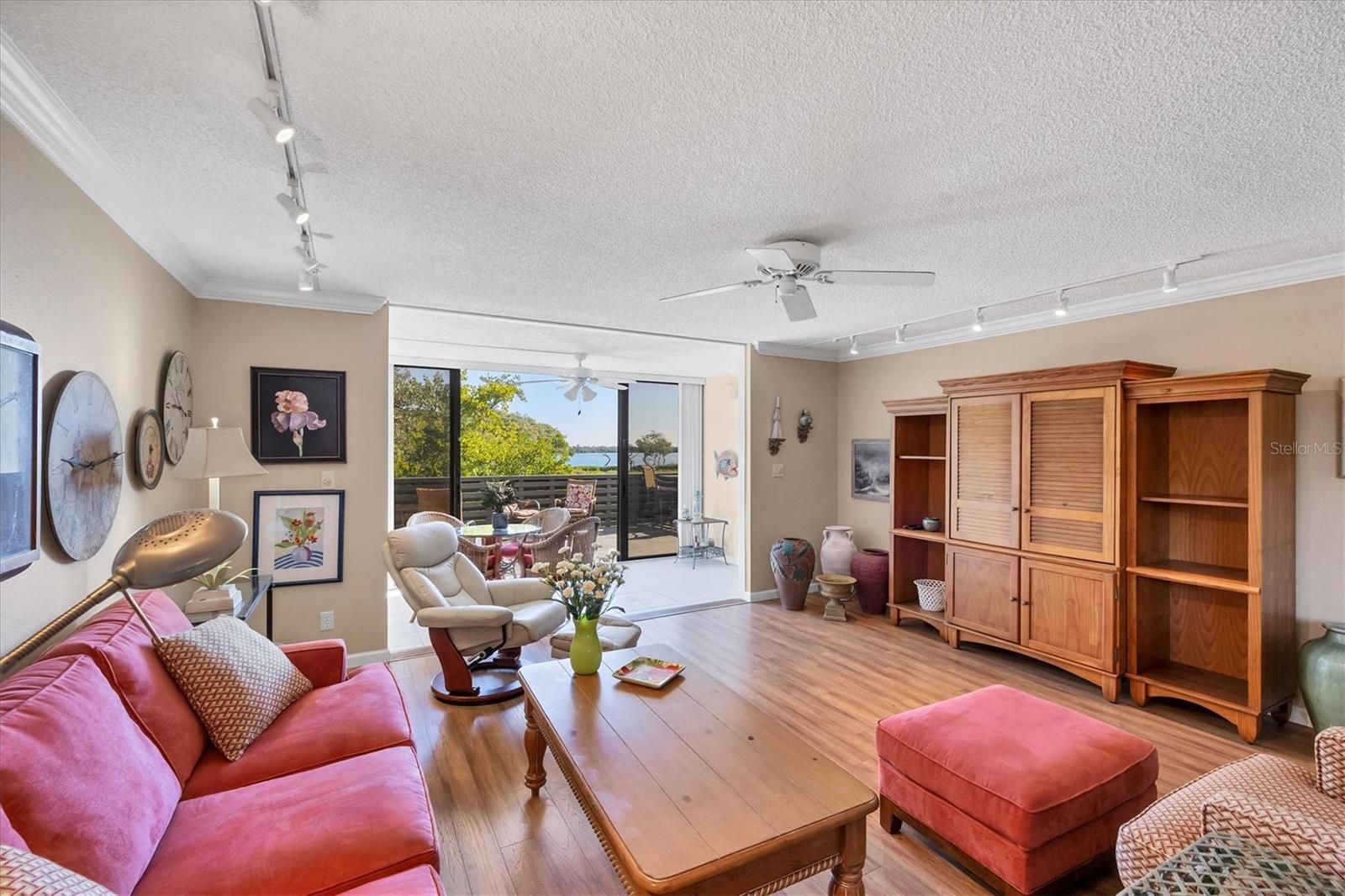 Image 23 of 64 For 825 Bayport Way 825