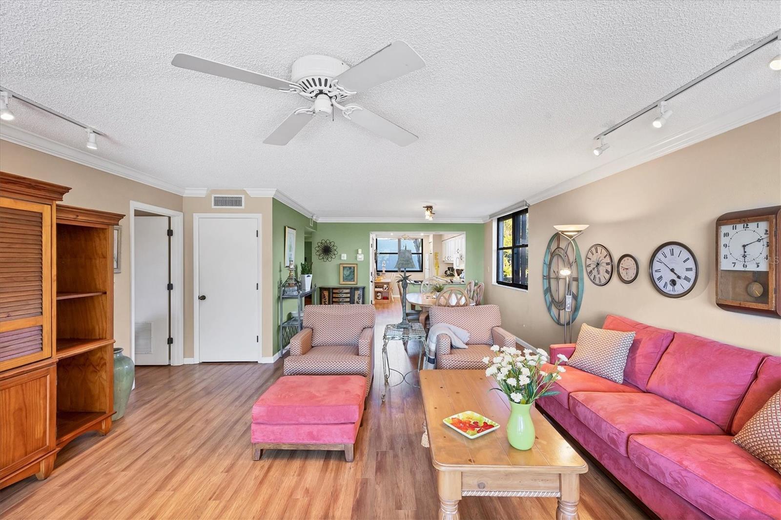 Image 24 of 64 For 825 Bayport Way 825